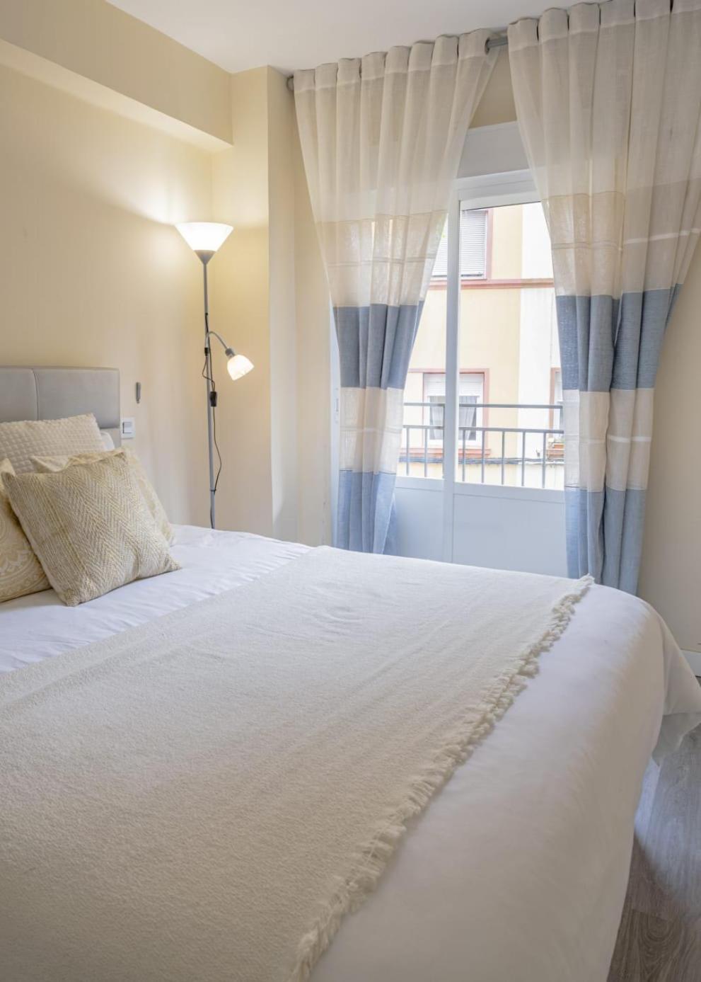 Apartamento Cerca Del Pilar Zaragoza Eksteriør bilde